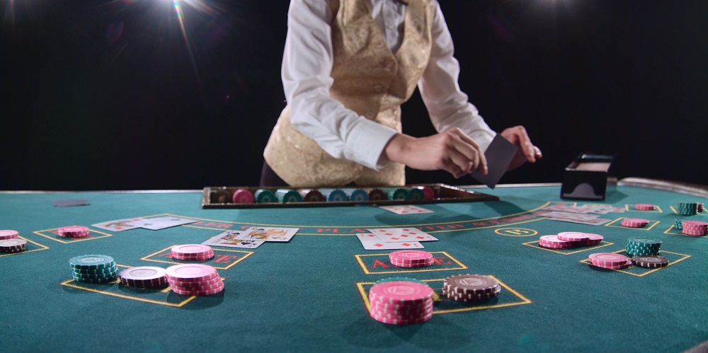 Interfaz móvil de casino en campo